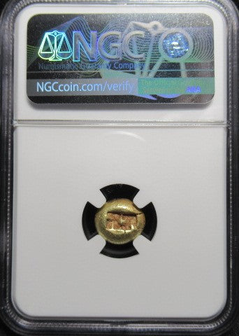 紀元前610-546年 リディア 1/3ステーター Ch VF Strike:5/5 Surface:4/5 NGC エレクトラム貨