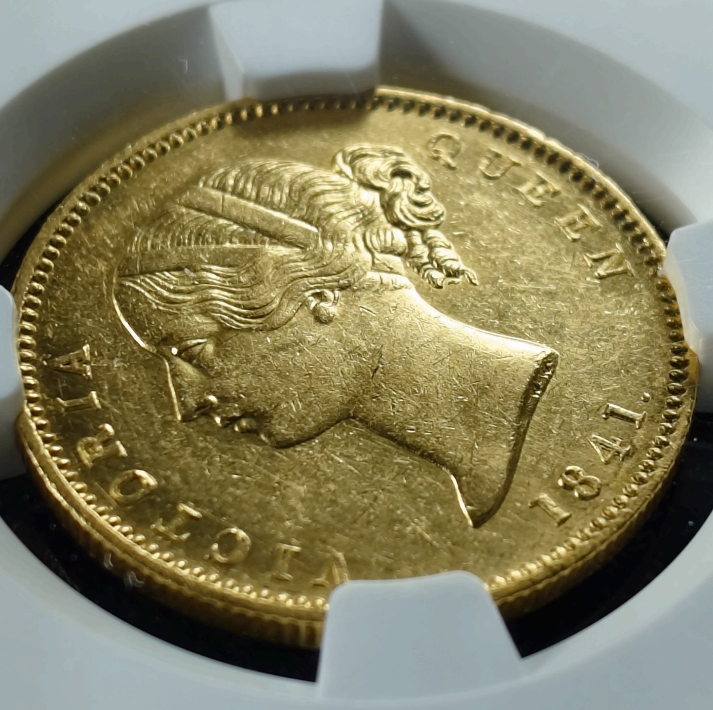 1841年 イギリス領インド モハール金貨 NGC AU58 ヴィクトリア女王