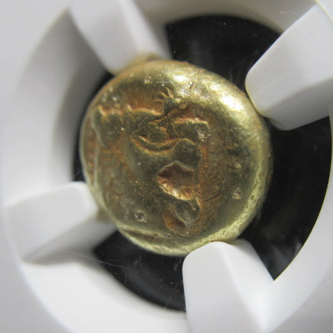 紀元前610-546年 リディア 1/3ステーター Ch VF Strike:5/5 Surface:4/5 NGC エレクトラム貨
